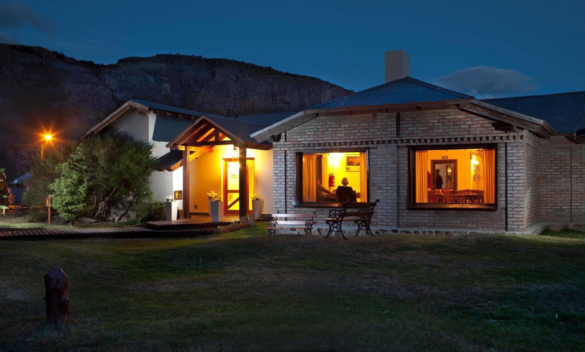 Hosteria El Puma El Chaltén Exterior foto